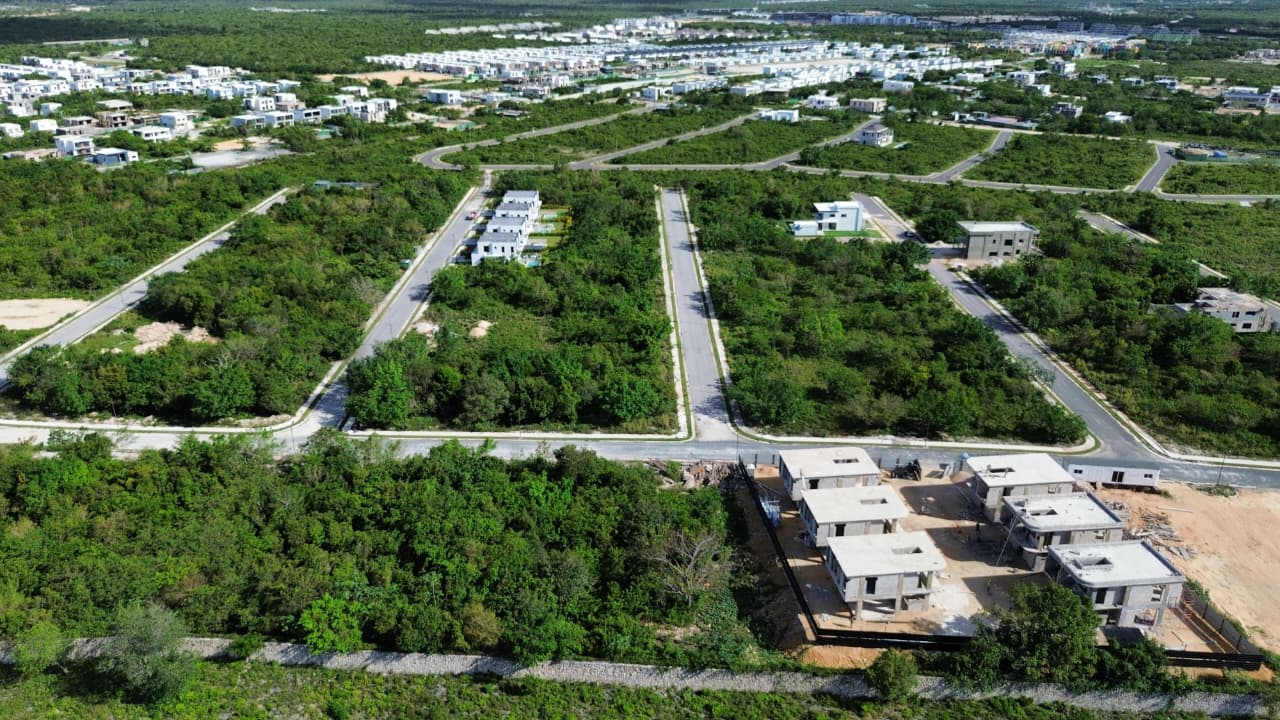 Lotes de terrenos en venta para proyectos de viviendas 🏡 en Vista Cana