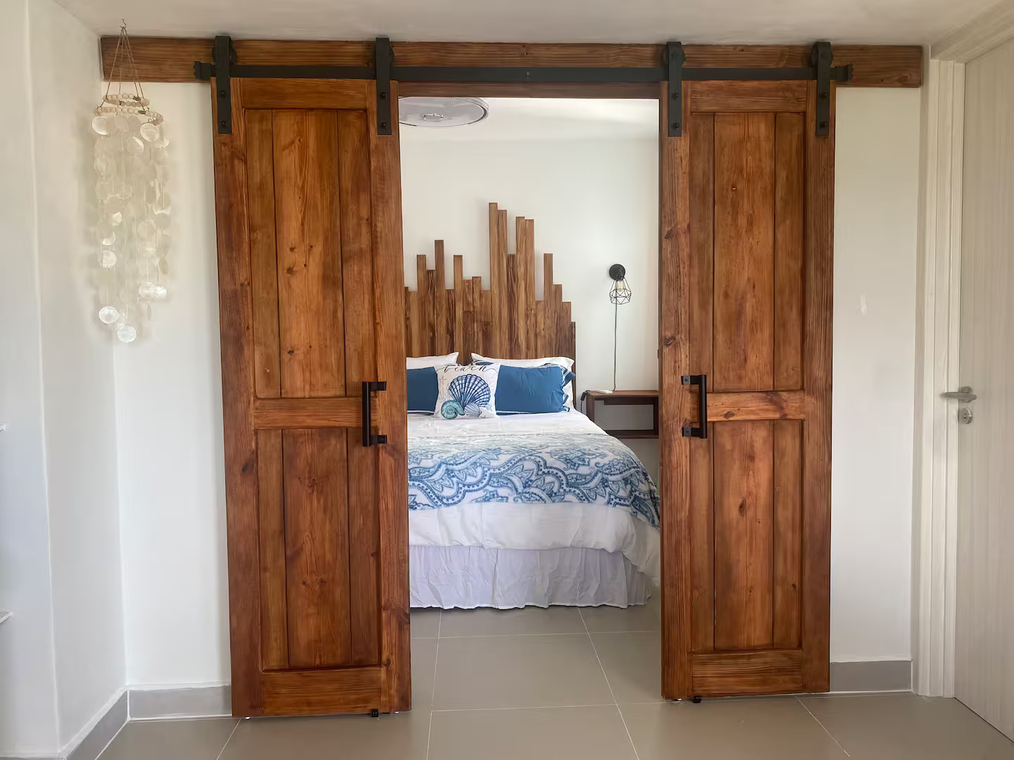 75df63d4-aed3-4d70-a5b2-e492690cd79d Apartamento en venta en Punta Cana, 2 habitaciones amueblado, cómodo, con excelente ubicación y potencial de ingresos desde el primer día.