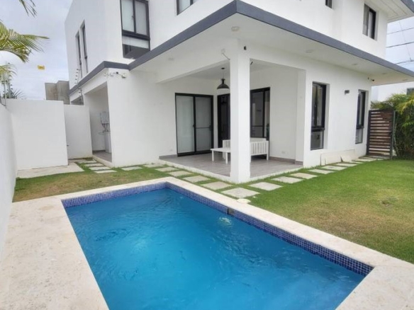 Villa Tipo Dúplex en Brisas de Punta Cana