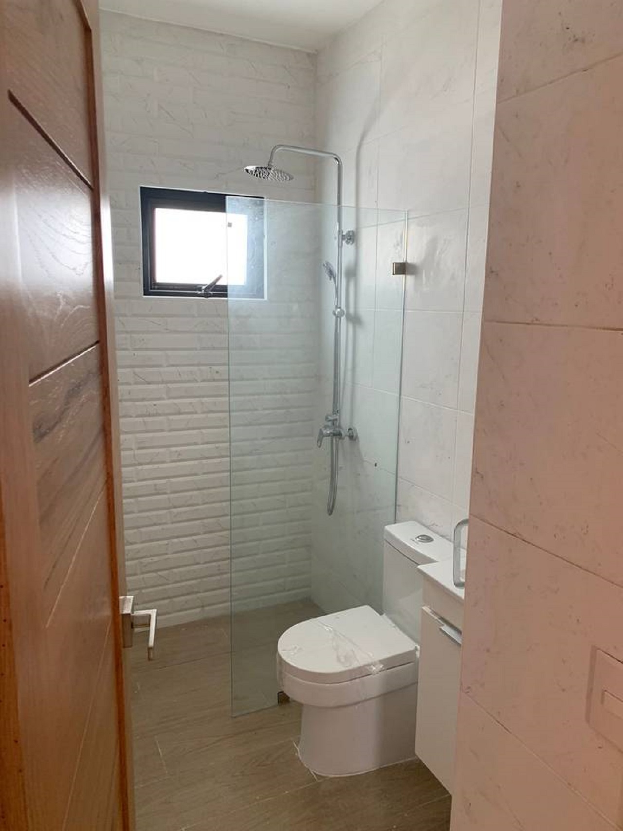 Rosa Marina Casa familiar en venta