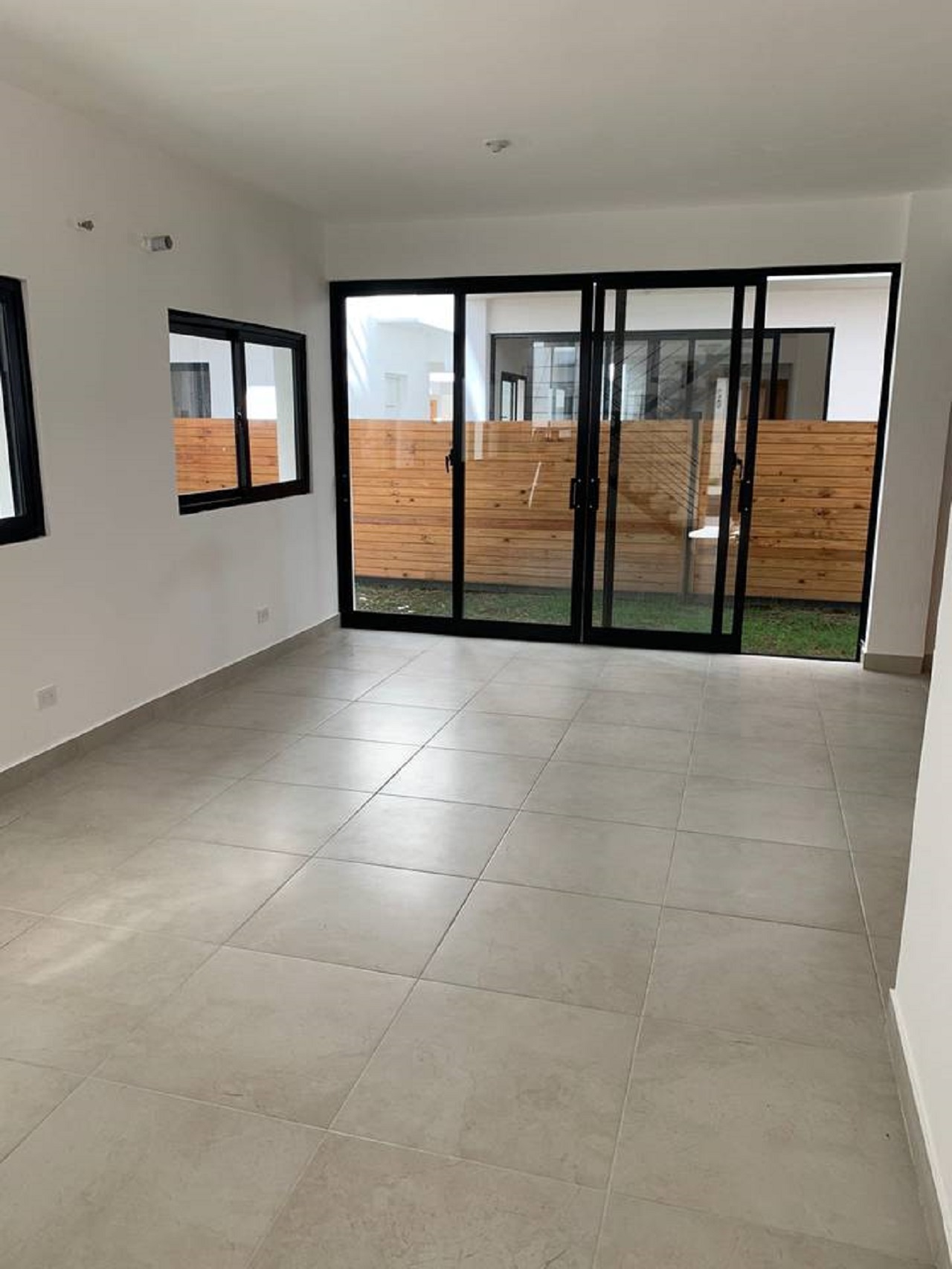 Rosa Marina Casa familiar en venta