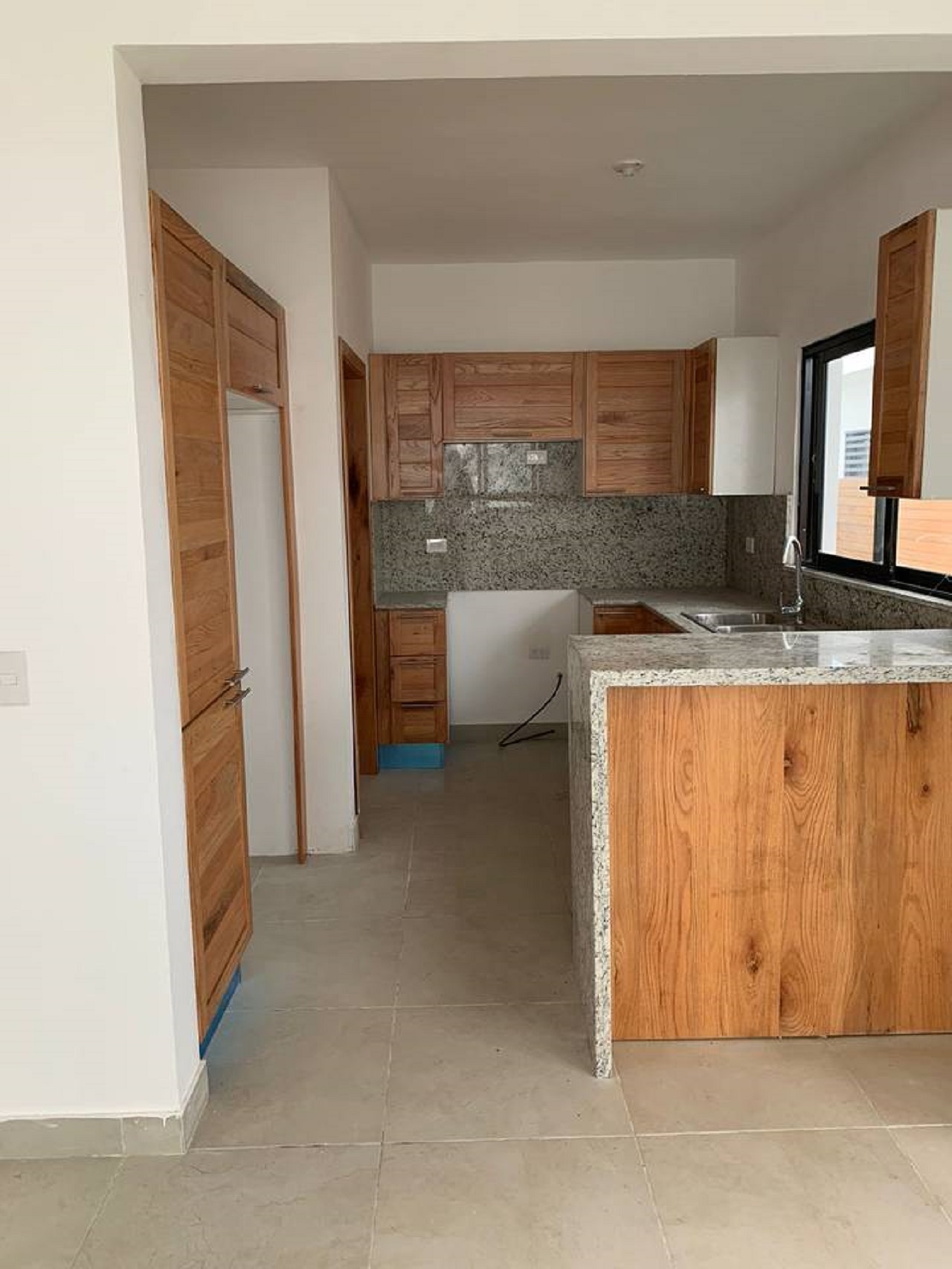 Rosa Marina Casa familiar en venta