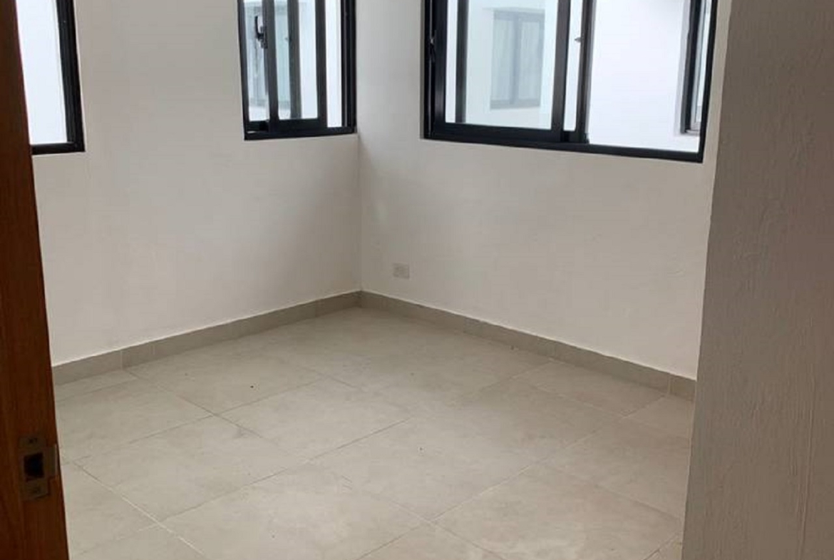 Rosa Marina Casa familiar en venta