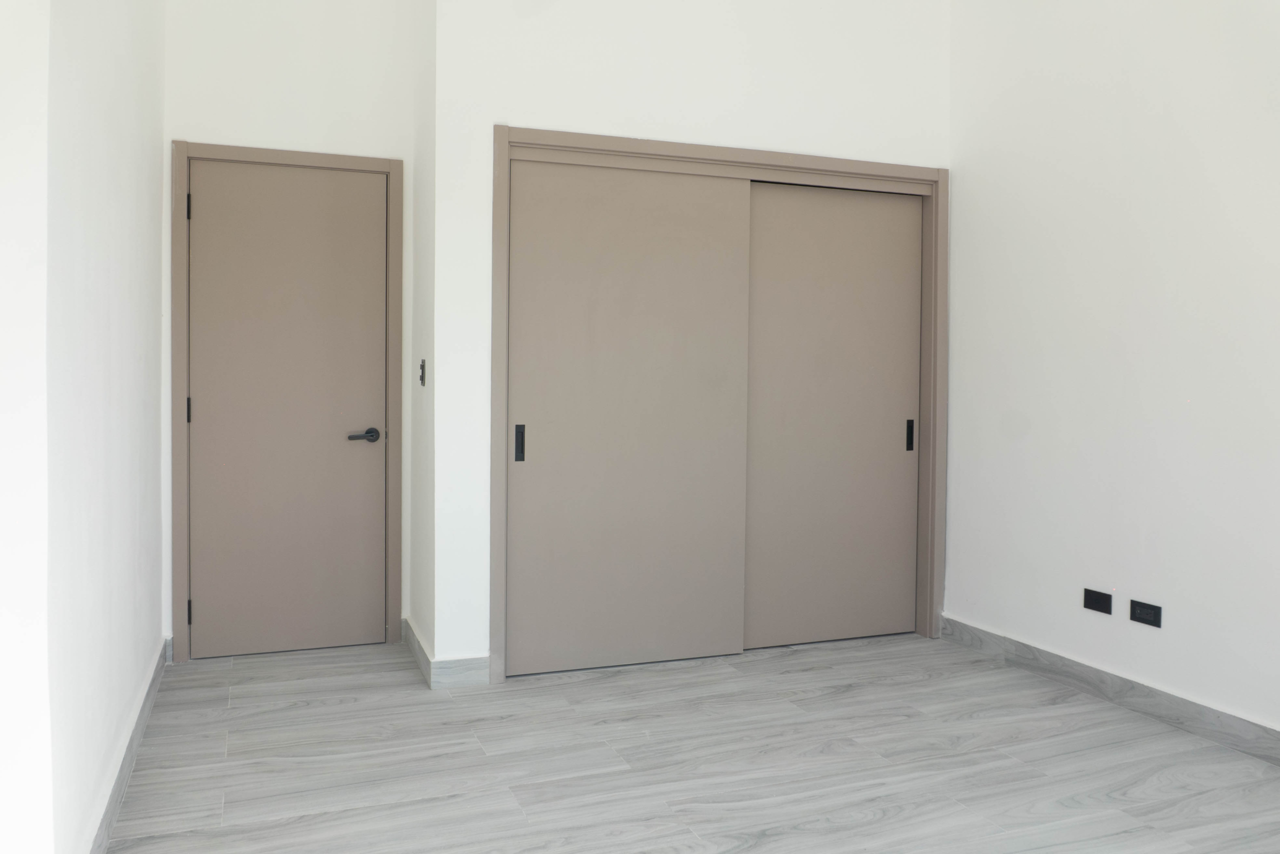 ARVE GREEN ONE II-50 Green One II – Apartamentos de 1, 2 y 3 habs listos para entregar en Punta Cana, con Diseño Contemporáneo, Jardín Central y amenidades especiales