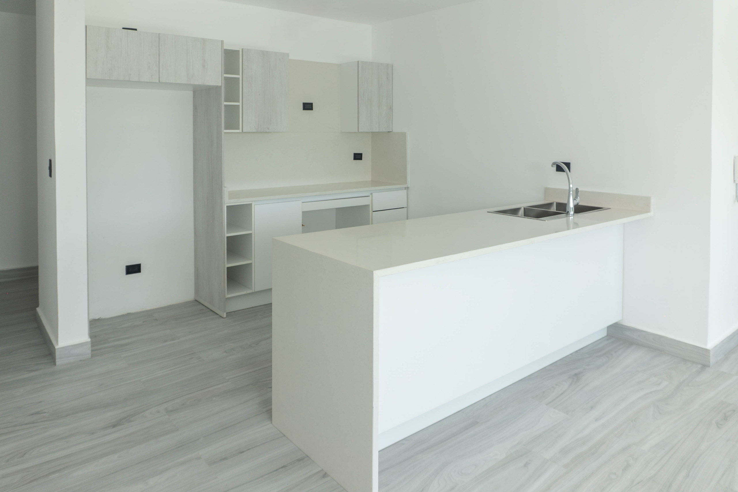 ARVE GREEN ONE II-62 Green One II – Apartamentos de 1, 2 y 3 habs listos para entregar en Punta Cana, con Diseño Contemporáneo, Jardín Central y amenidades especiales
