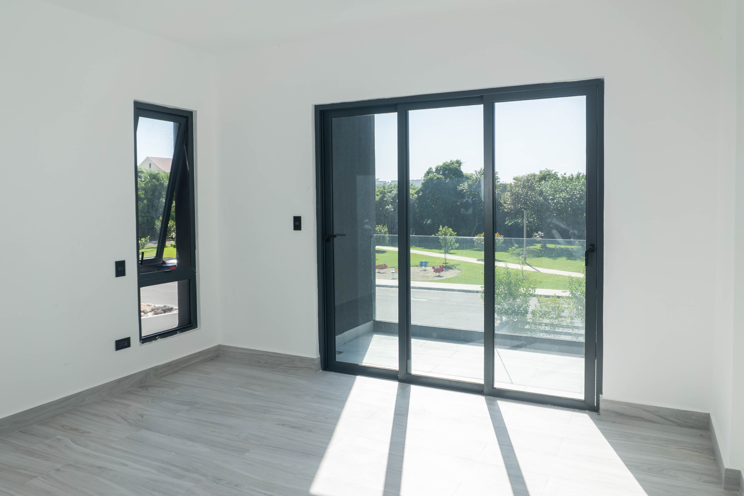 ARVE GREEN ONE II-64 Green One II – Apartamentos de 1, 2 y 3 habs listos para entregar en Punta Cana, con Diseño Contemporáneo, Jardín Central y amenidades especiales