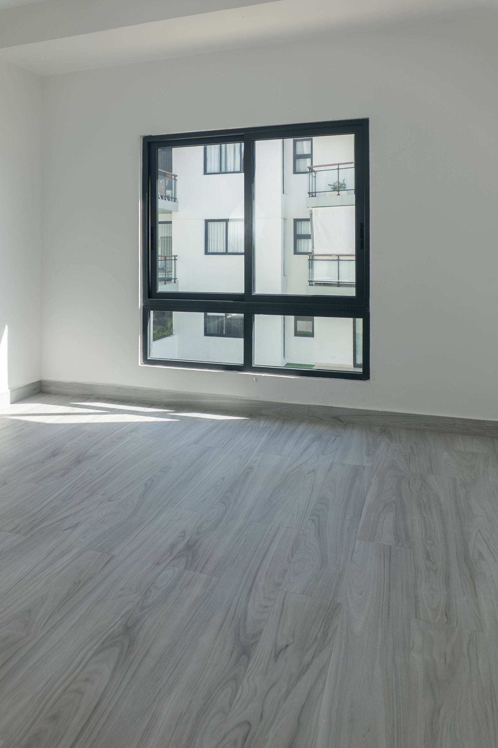 ARVE GREEN ONE II-69 Green One II – Apartamentos de 1, 2 y 3 habs listos para entregar en Punta Cana, con Diseño Contemporáneo, Jardín Central y amenidades especiales
