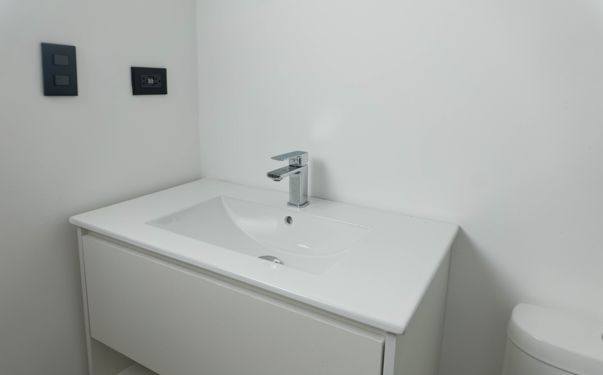 ARVE GREEN ONE II-73 Green One II – Apartamentos de 1, 2 y 3 habs listos para entregar en Punta Cana, con Diseño Contemporáneo, Jardín Central y amenidades especiales