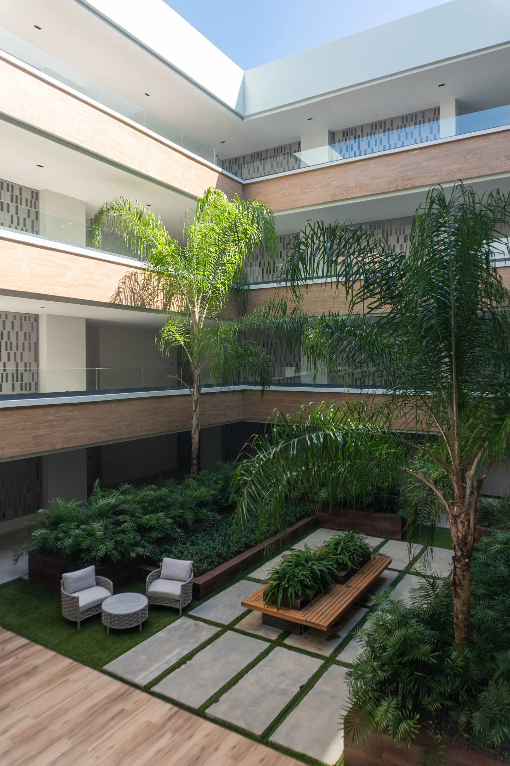 ARVE GREEN ONE II-77 Green One II – Apartamentos de 1, 2 y 3 habs listos para entregar en Punta Cana, con Diseño Contemporáneo, Jardín Central y amenidades especiales