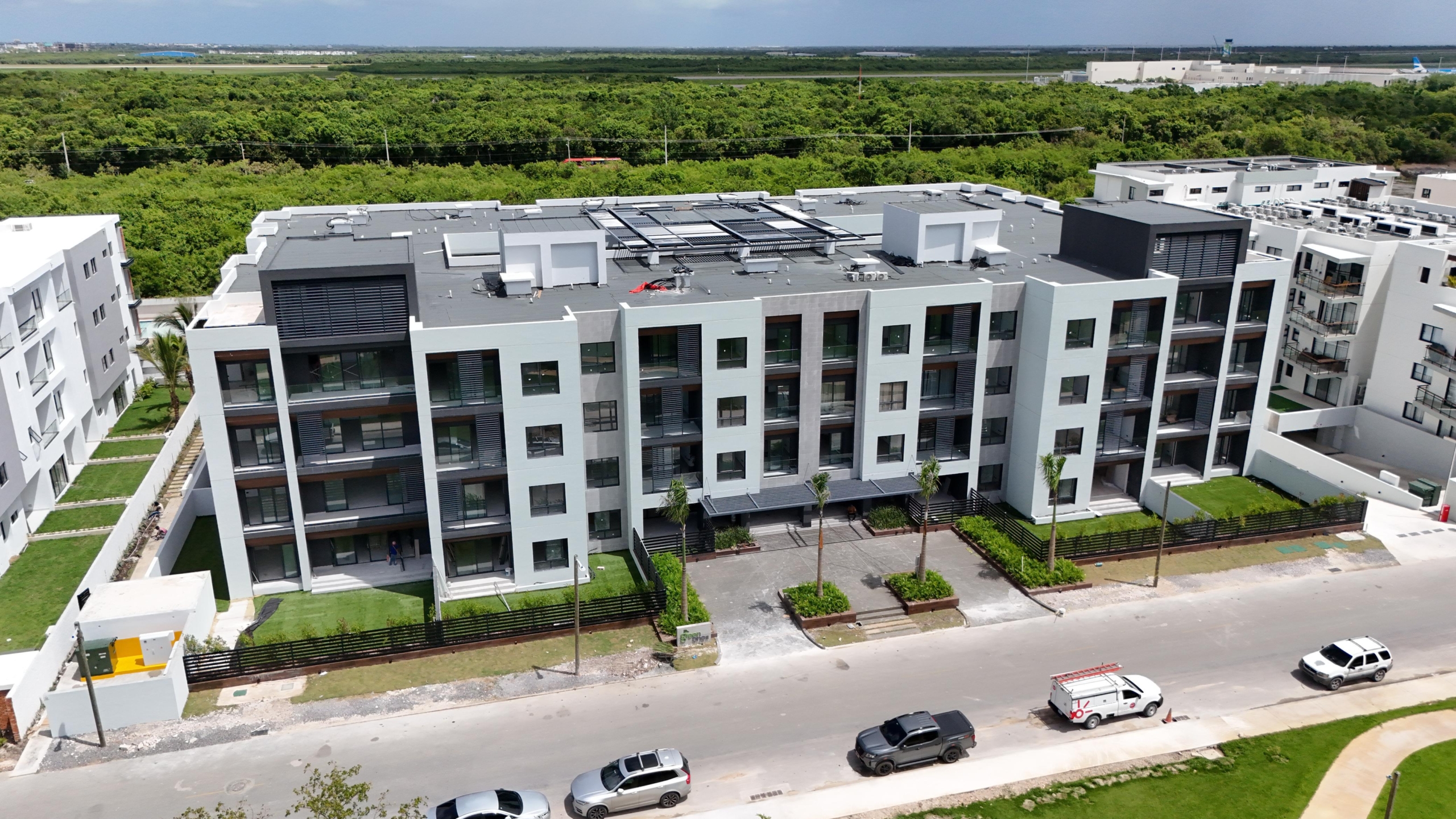 IMG-20241003-WA0013 Green One II – Apartamentos de 1, 2 y 3 habs listos para entregar en Punta Cana, con Diseño Contemporáneo, Jardín Central y amenidades especiales